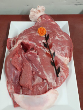 epaule d'agneau facon gigot 